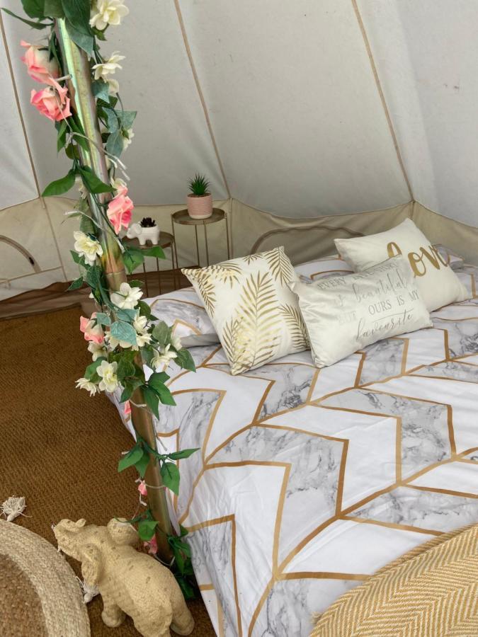 ホテル Country Bumpkins Luxury Glamping Wellingore エクステリア 写真