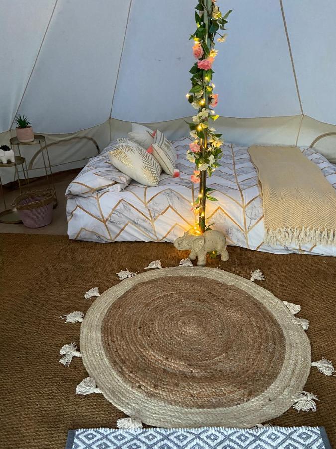 ホテル Country Bumpkins Luxury Glamping Wellingore エクステリア 写真