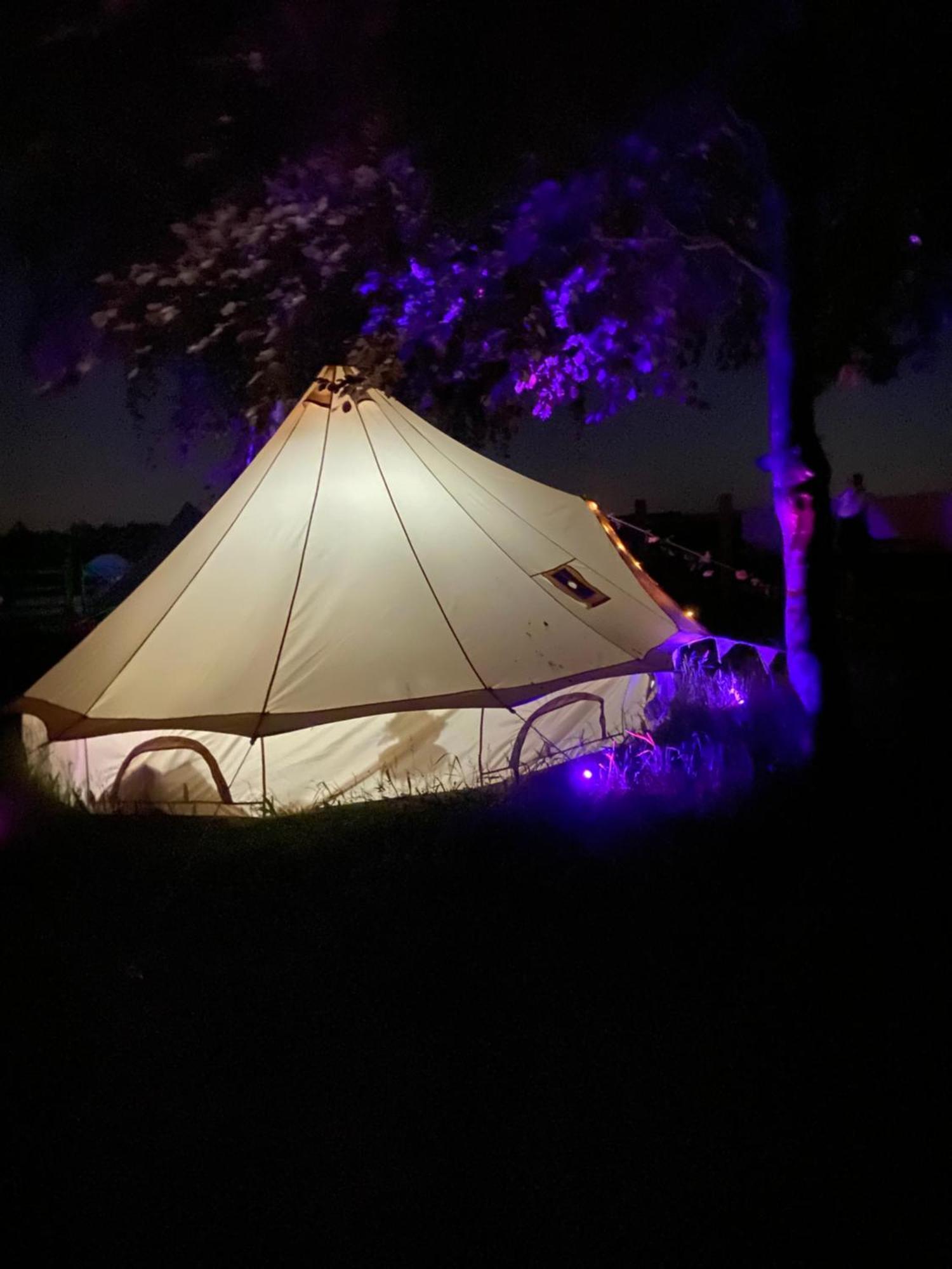 ホテル Country Bumpkins Luxury Glamping Wellingore エクステリア 写真
