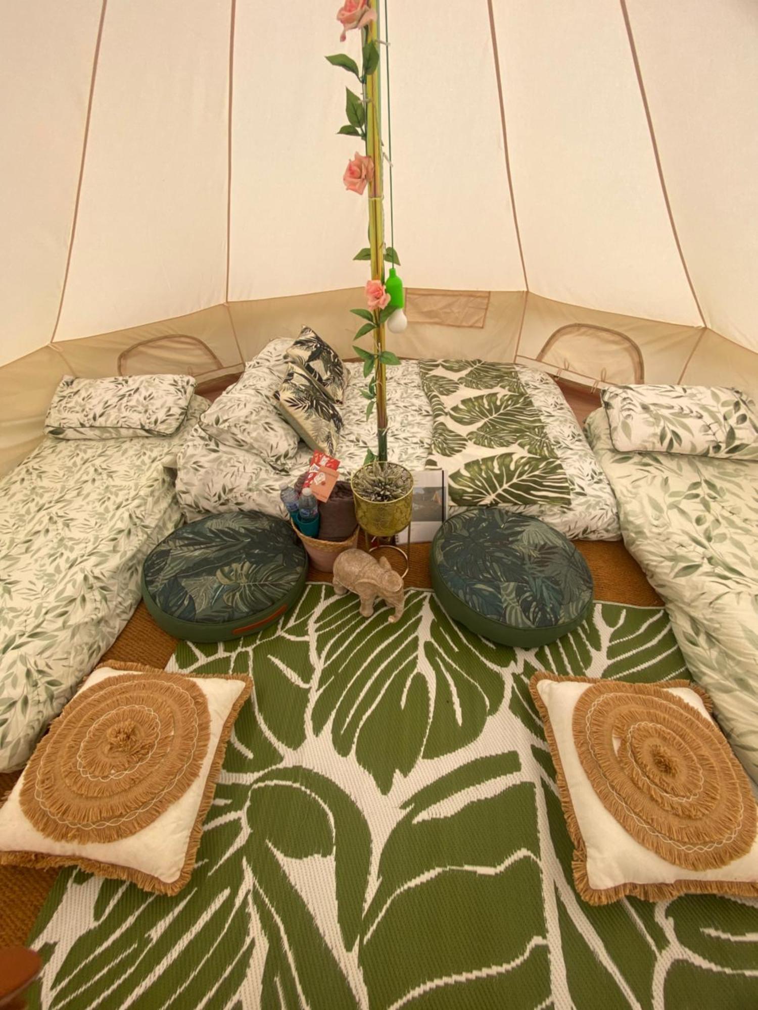 ホテル Country Bumpkins Luxury Glamping Wellingore エクステリア 写真
