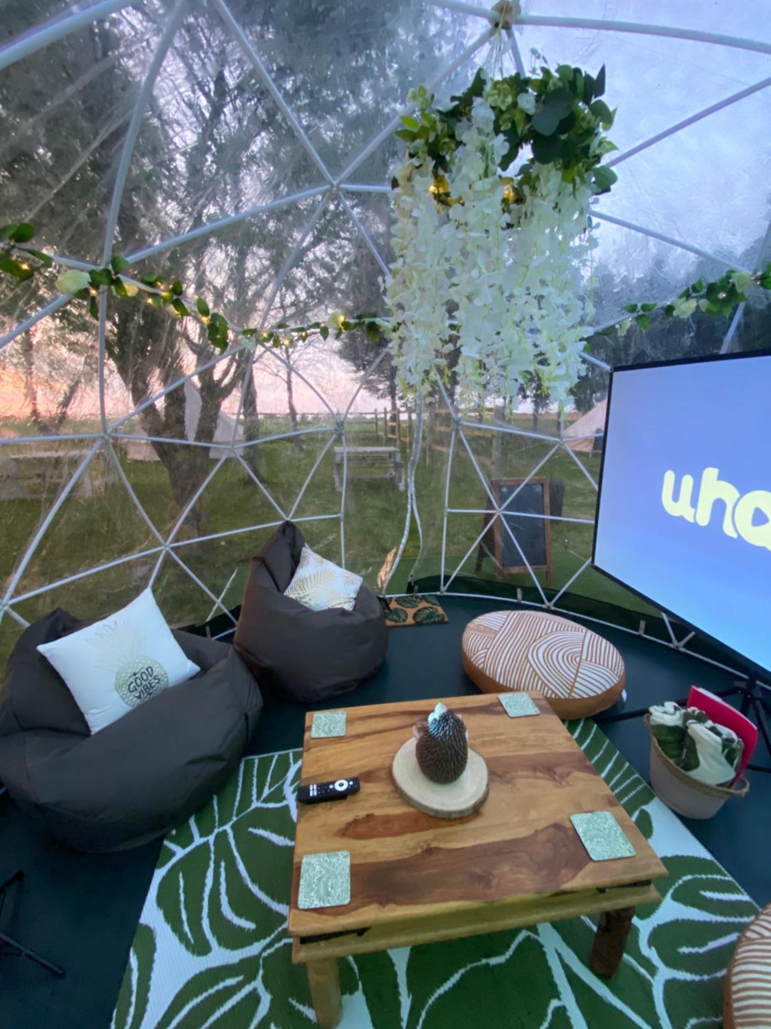 ホテル Country Bumpkins Luxury Glamping Wellingore エクステリア 写真